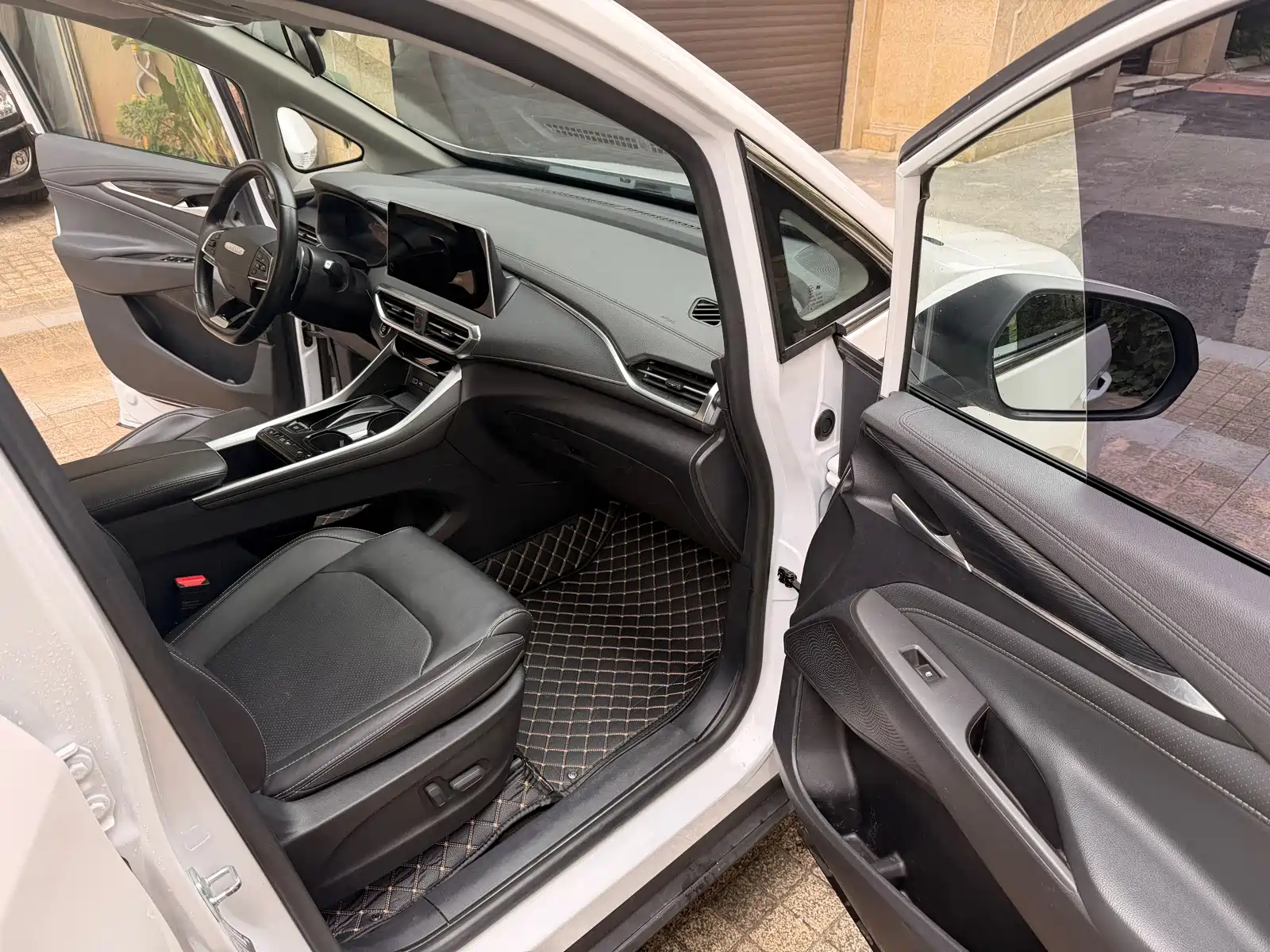 Фото 23 - Maxus Maxus G50