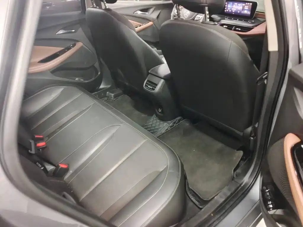 Фото 4 - Buick Verano