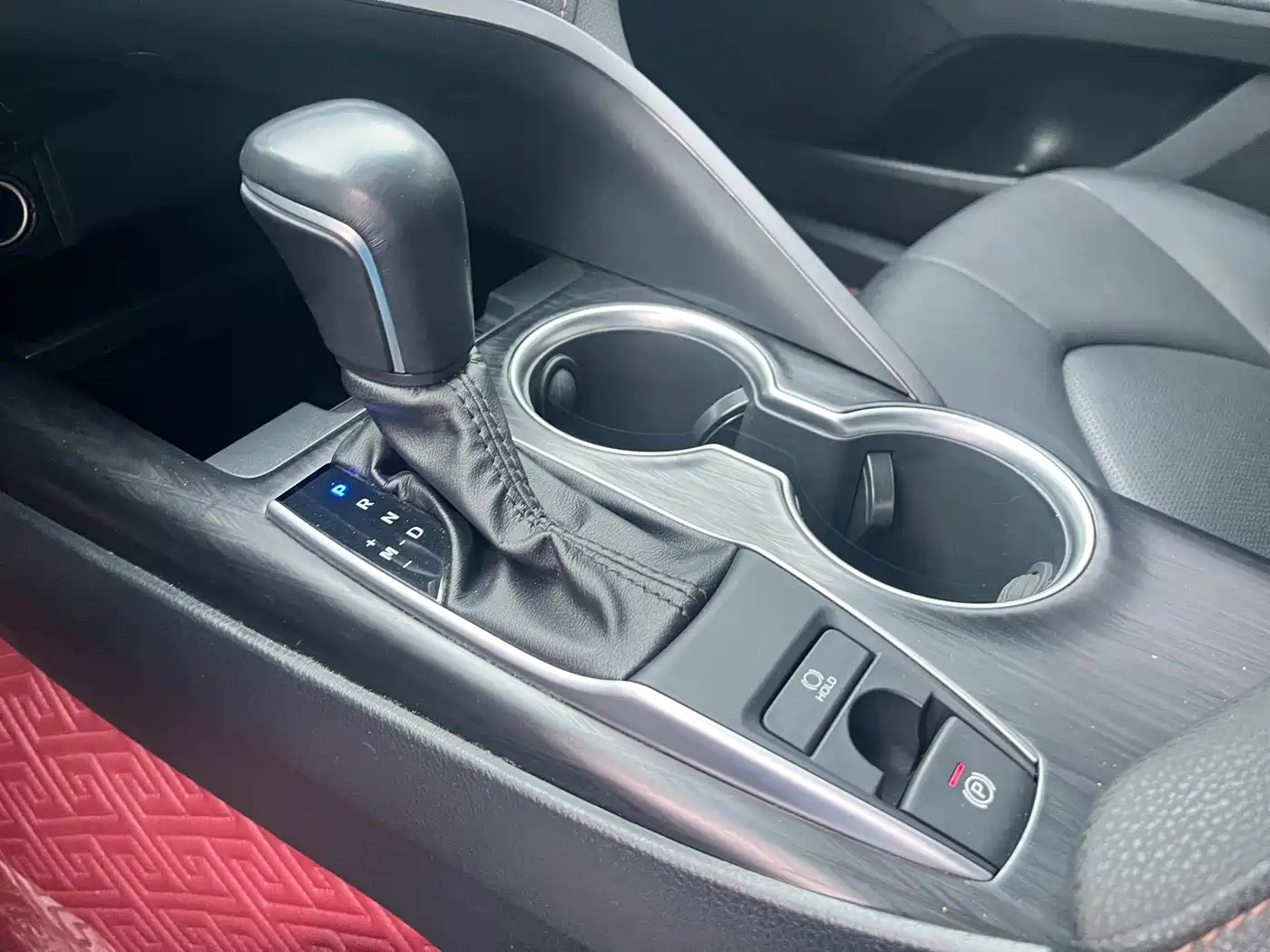 Toyota Camry 2022 2.0GVP Leading Edition фото 8