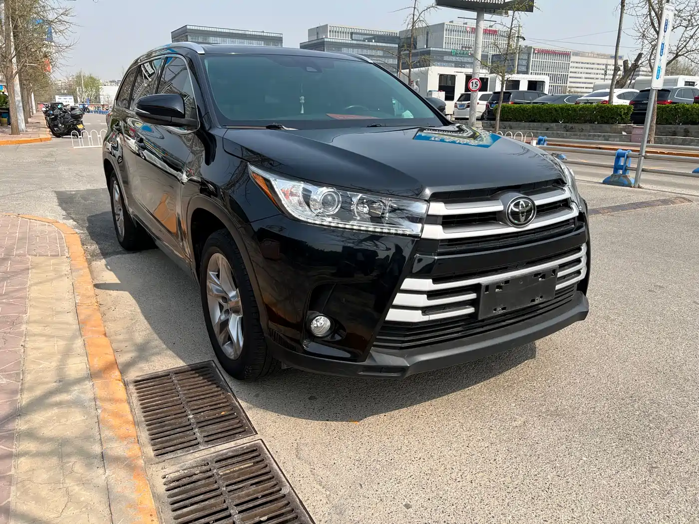 Toyota Highlander 2021 2.0T AWD Luxury 7-Seater фото 3
