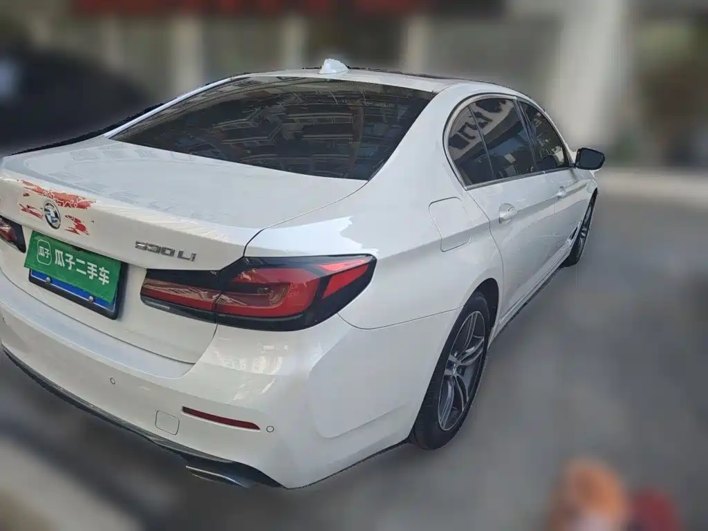 Фото 6 - BMW 5 Series