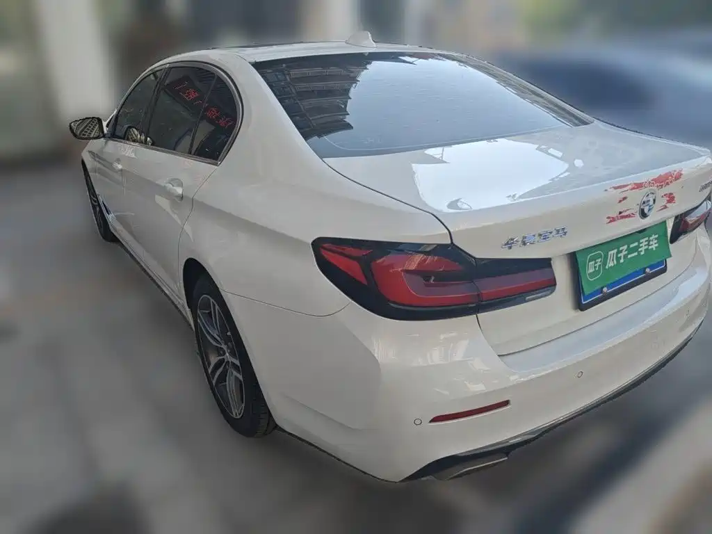 Фото 4 - BMW 5 Series