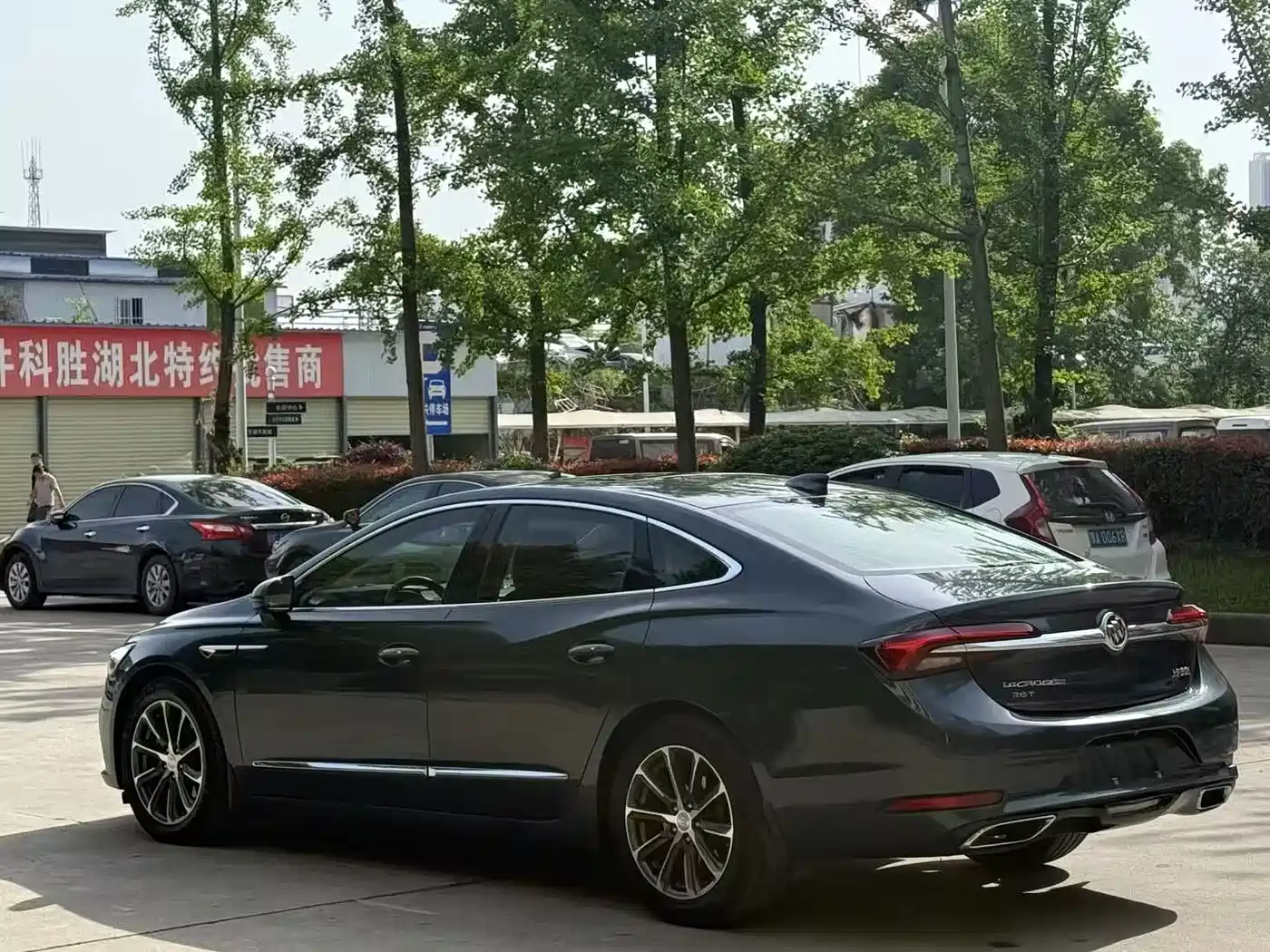 Фото 9 - Buick LaCrosse