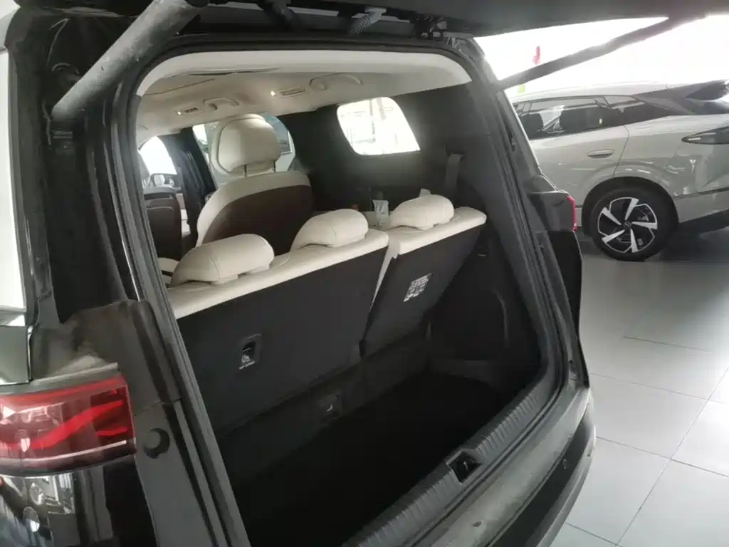 Photo 19 - BYD Xia