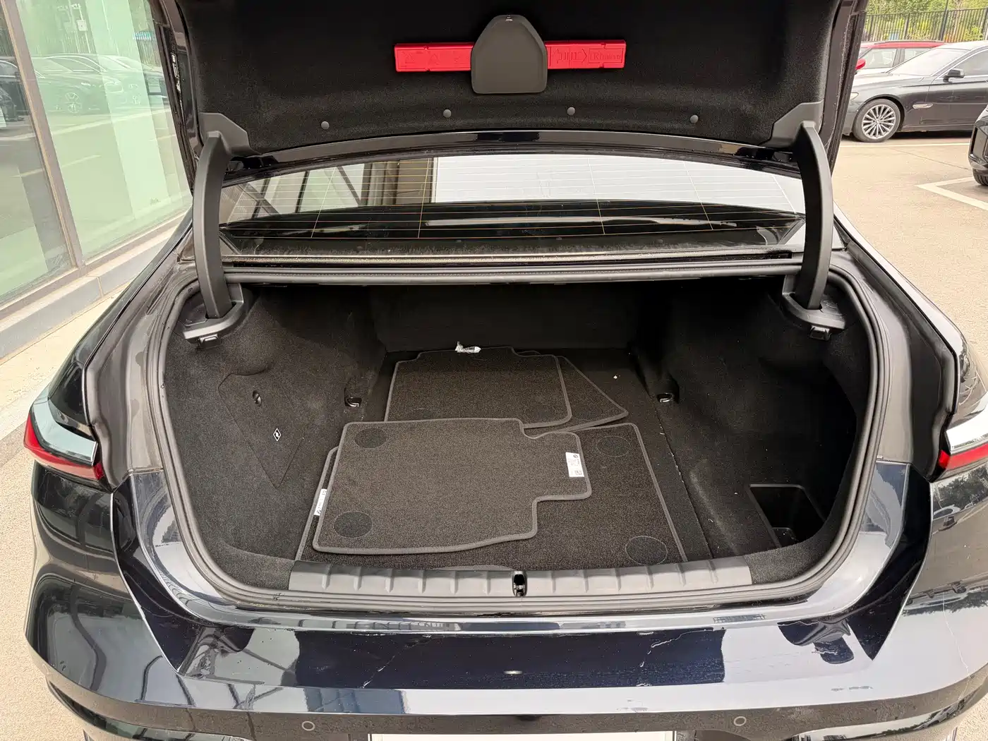 BMW i7 2024 2023 eDrive50L Leading M Sport Package