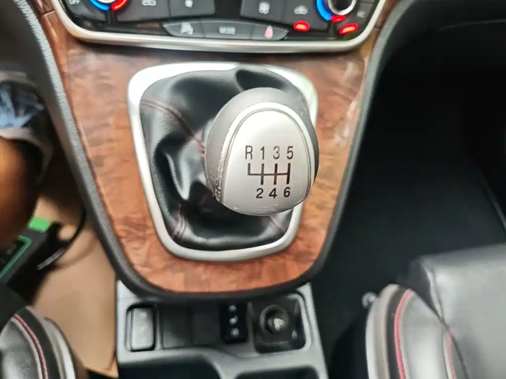Фото 14 - Haval H6