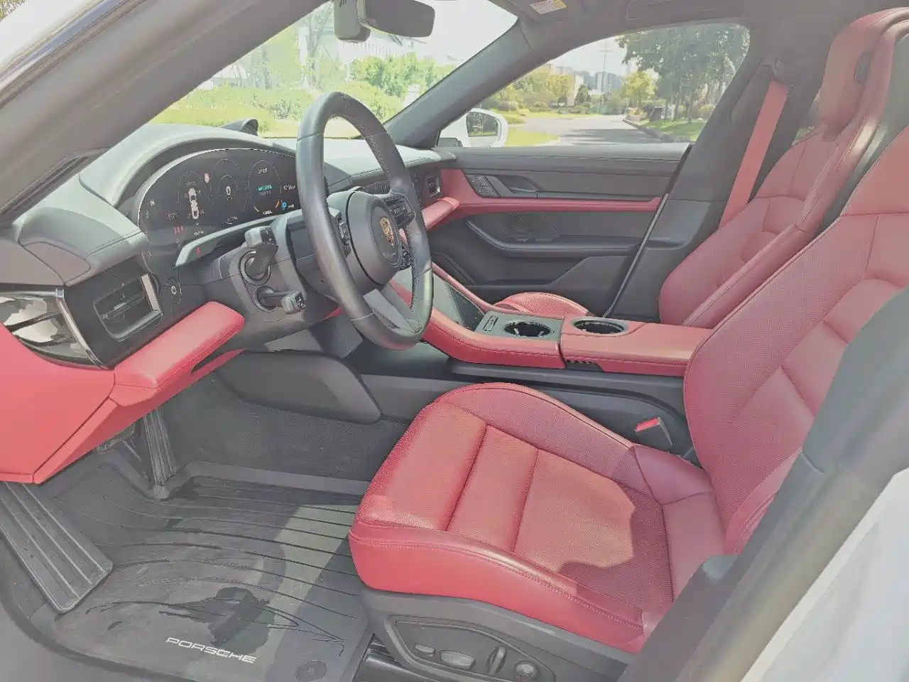 Porsche Taycan 2023 2022 Taycan
