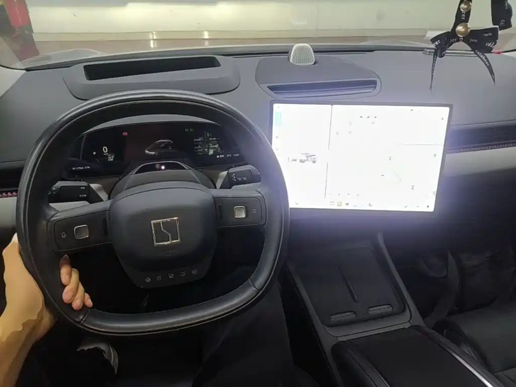 ZEEKR 007 2024 2024 AWD Intelligent Driving 75kWh