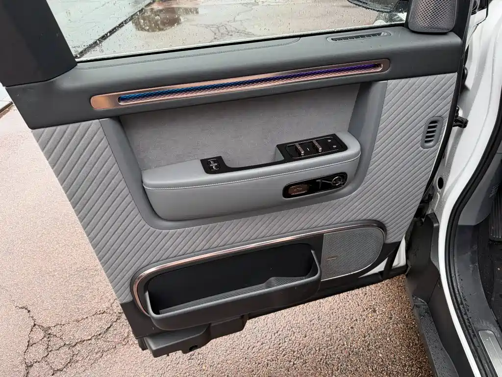 ZEEKR MIX 2025 2025 Smart Driving Edition