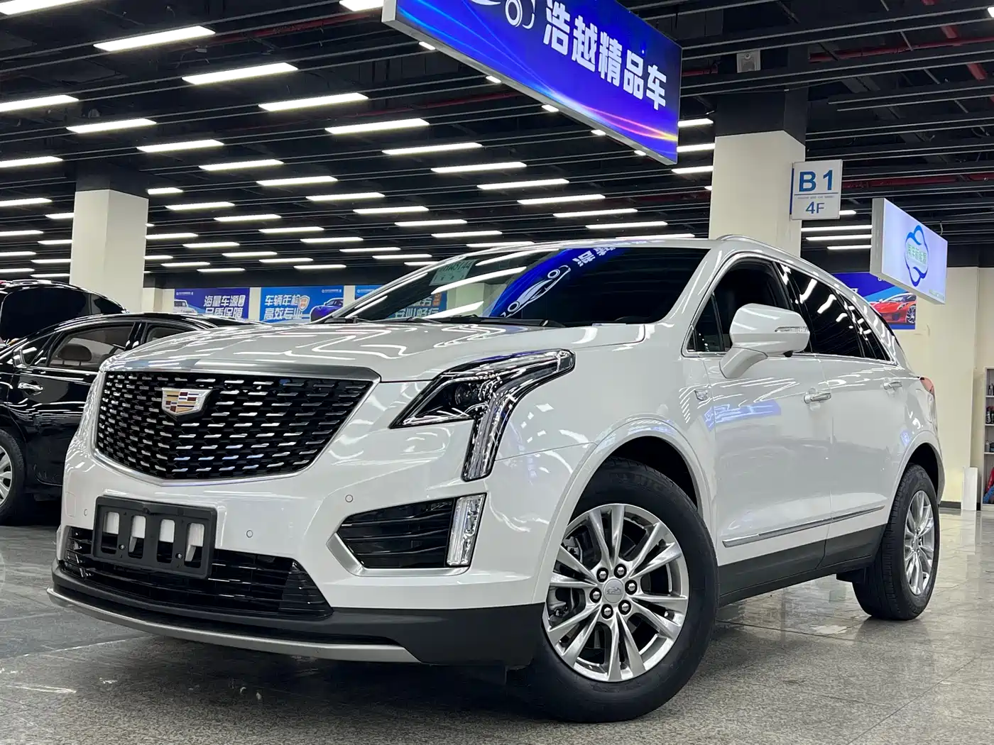 CADILLAC XT5