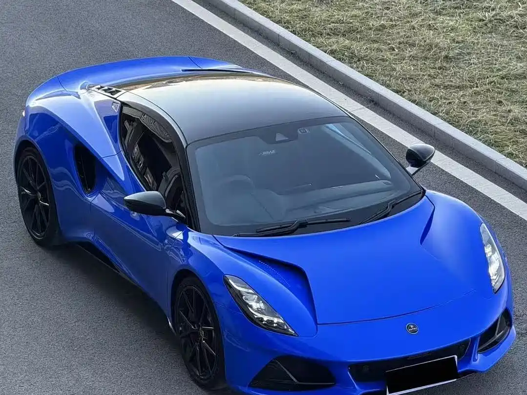 Lotus Cars EMIRA 2021 2.0T DCT First Edition фото 2