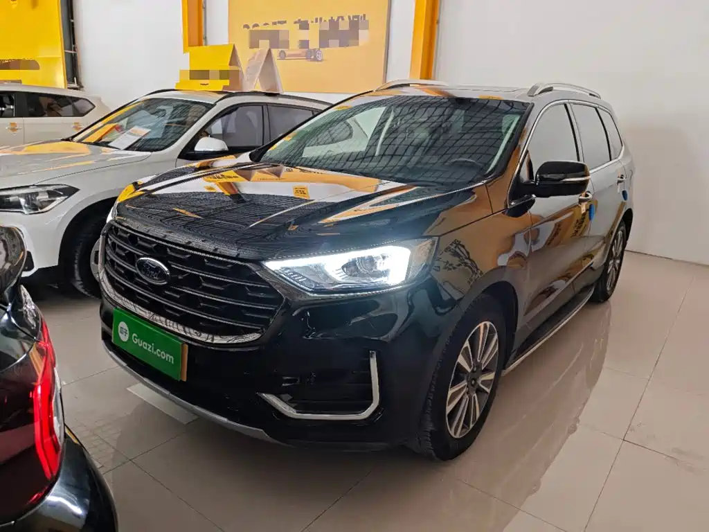 Ford Edge 2022 2021 PLUS EcoBoost 245 FWD Platinum Sharp 5-seater
