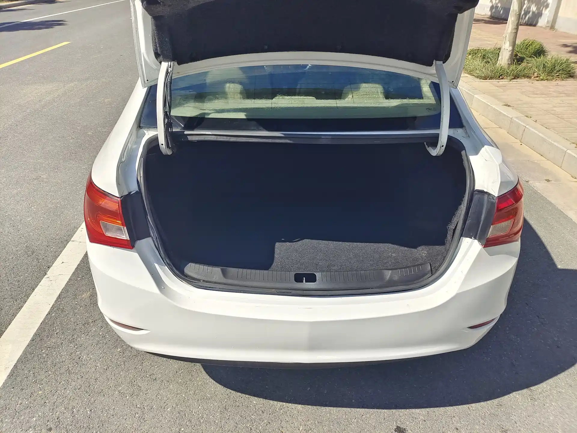 Фото 13 - Buick Excelle