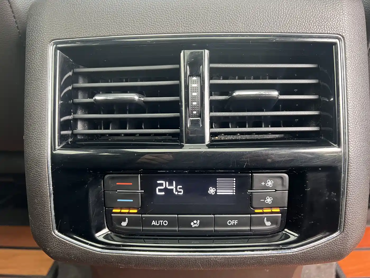 Фото 7 - Volkswagen Teramont