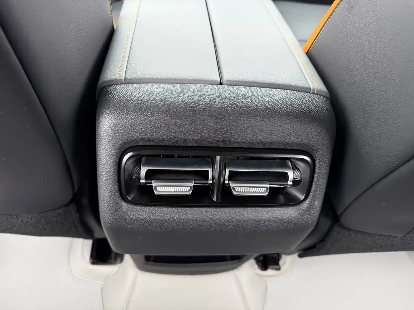 BAIC ORV Beijing Off-Road BJ40 Range Extender 2025 2025 Advanced Edition