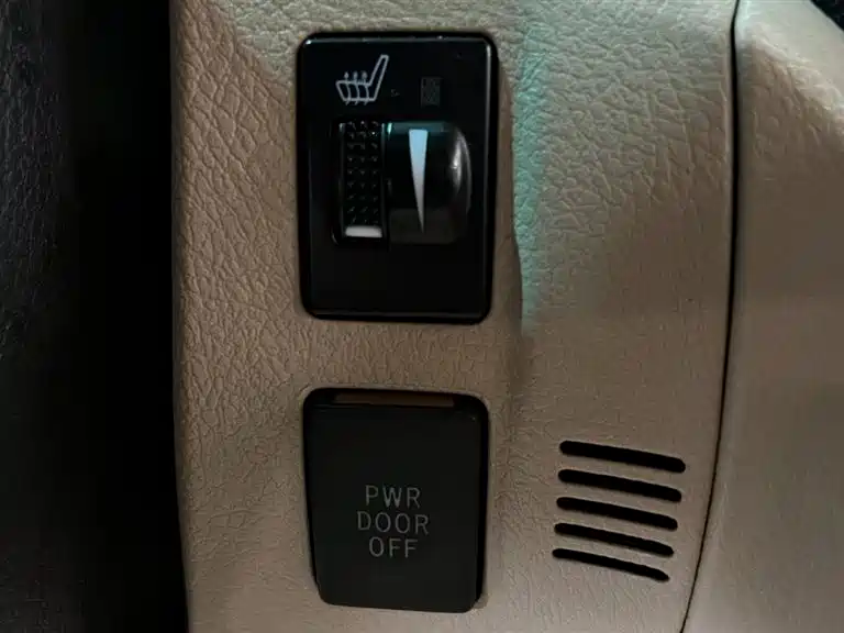 Toyota Alphard 2015 3.5L Luxury Edition фото 23