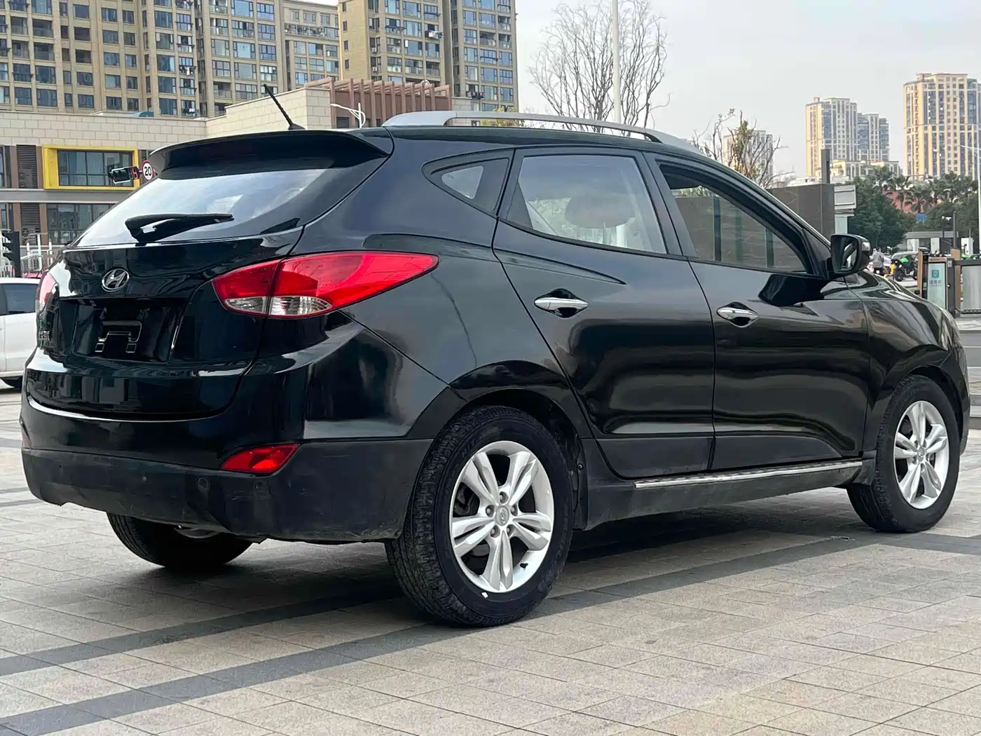 Hyundai Beijing Hyundai ix35 2012 2.0L Automatic 2WD GLS Elite фото 5