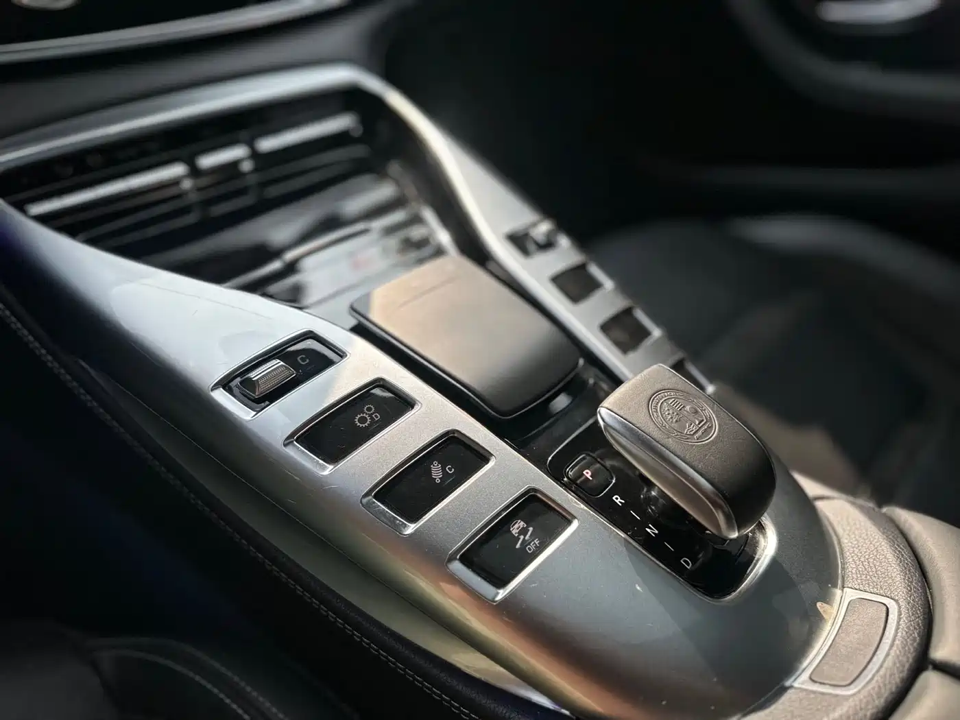Mercedes-Benz AMG GT 2019 AMG GT 50 4-Door Coupe фото 9