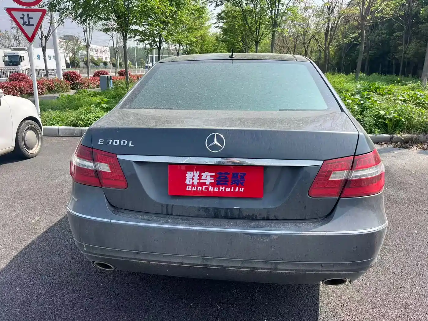 Mercedes-Benz E-Class 2011 E 300 L Fashion Premium фото 12