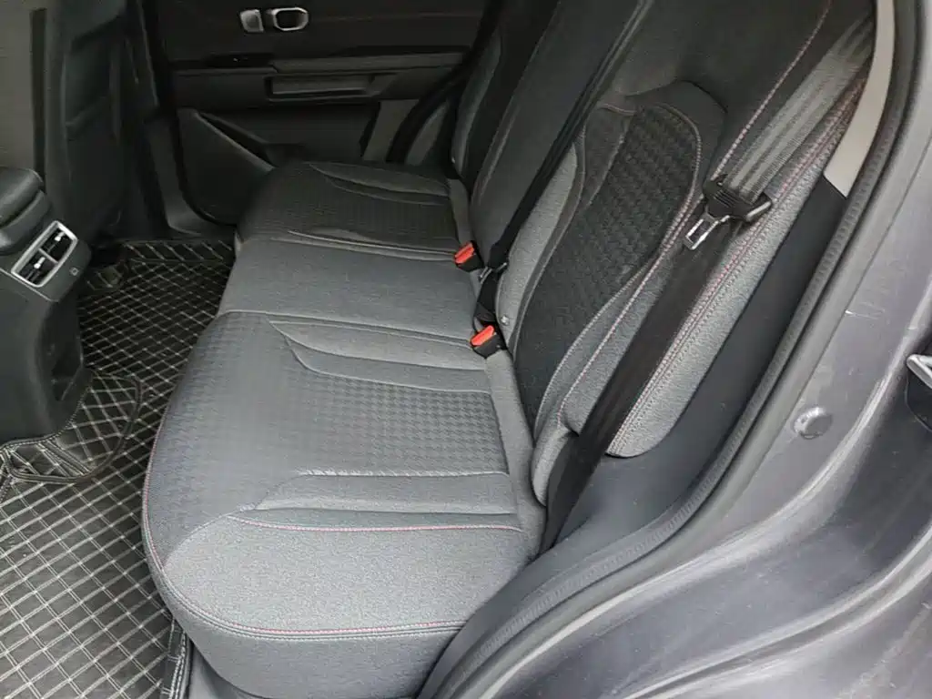Jetour Dasheng 2025 2025 1.5T DCT Surpass Edition