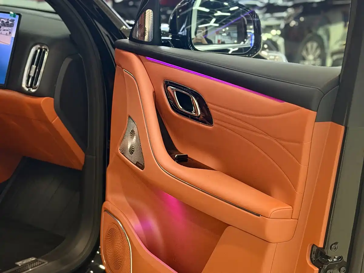 Geely Galaxy Galaxy M9 2026 2025 Base Model