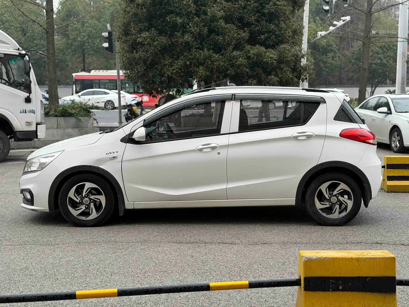 Baojun 310 2018 2017 1.5L Auto Fashion