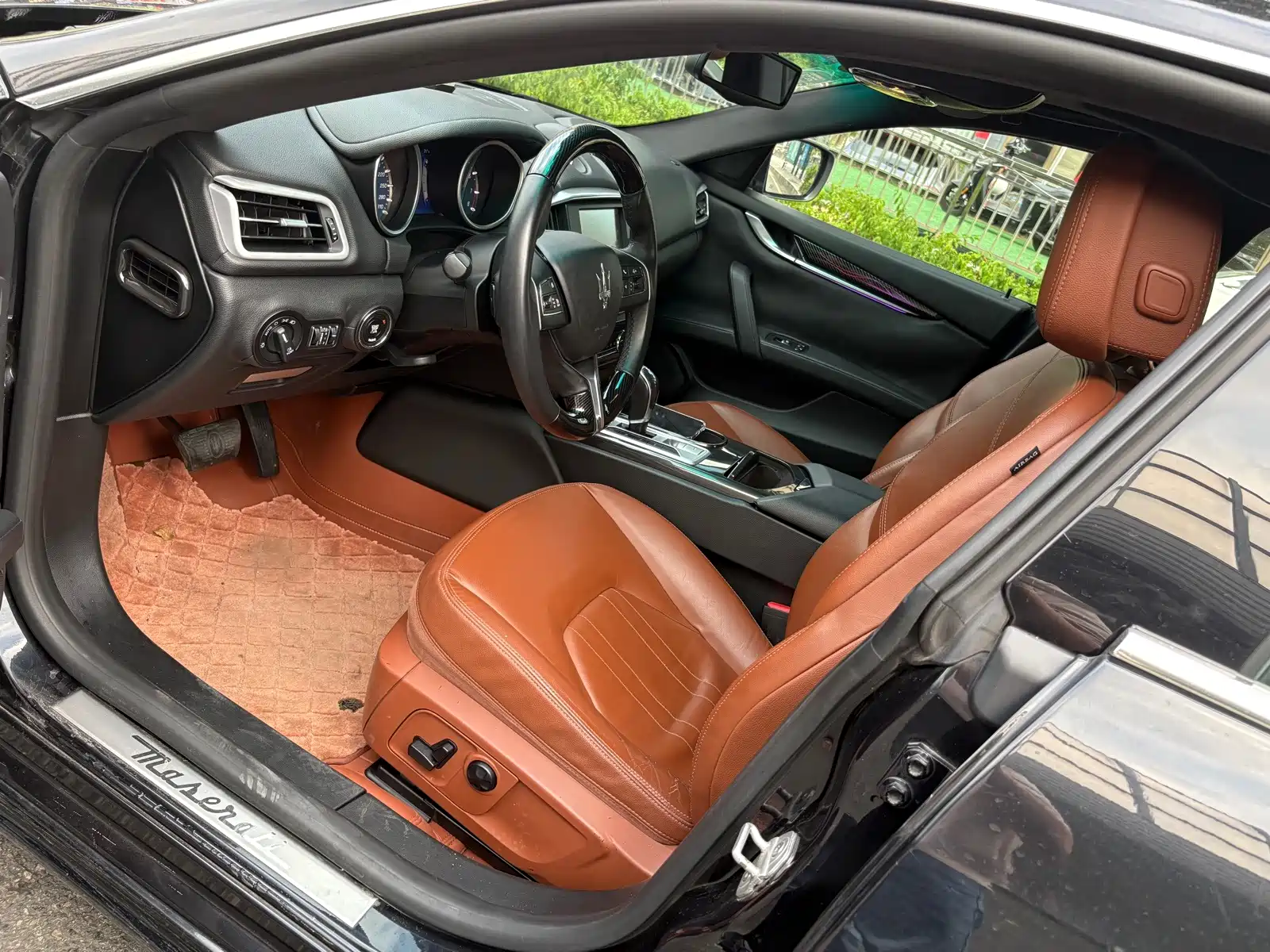 صورة 4 - Maserati Ghibli