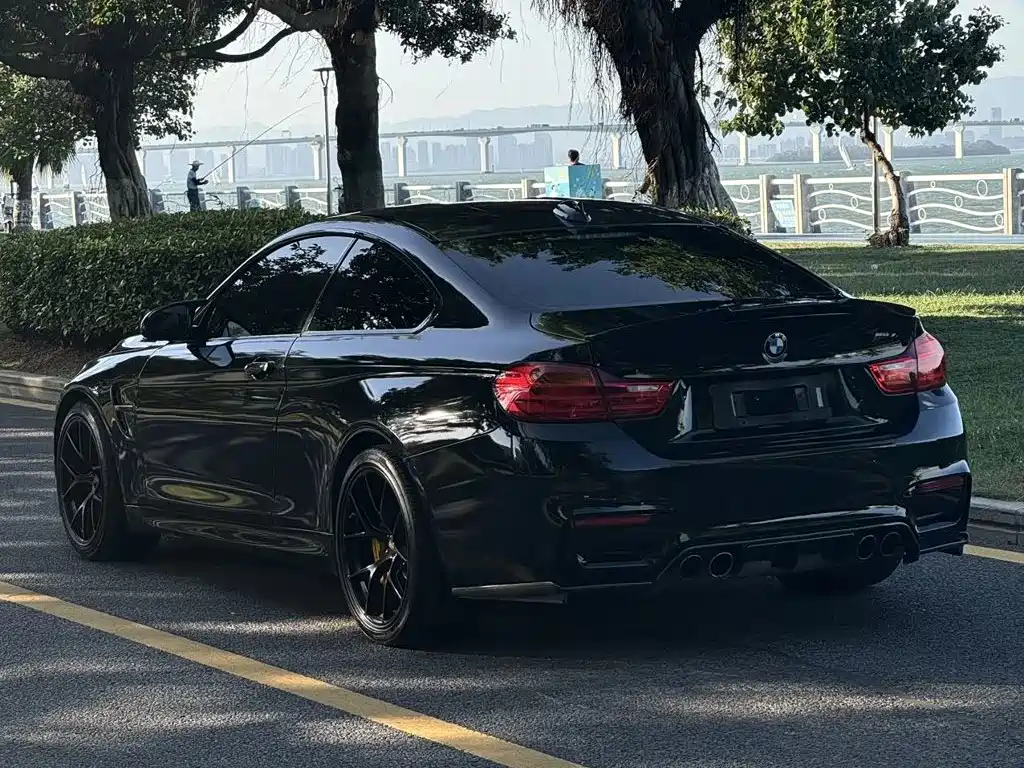 Фото 6 - BMW M4