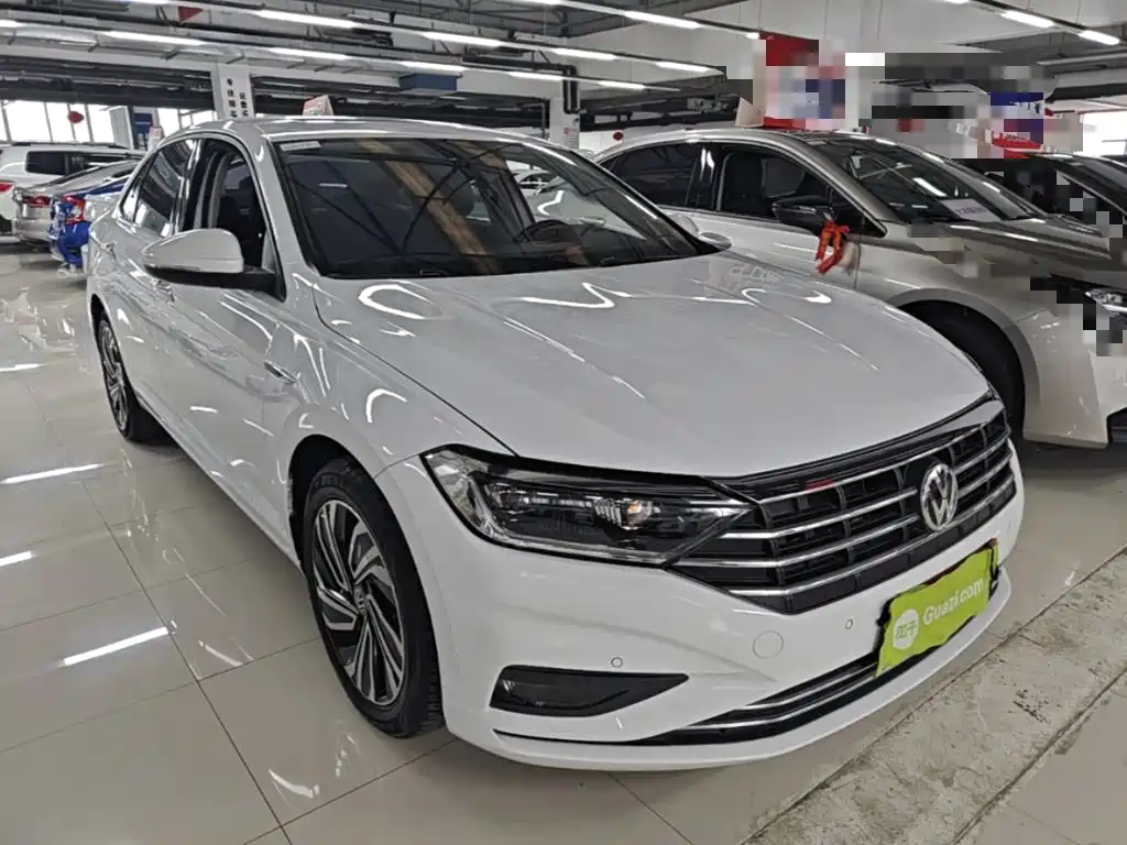 Фото 4 - Volkswagen Sagitar