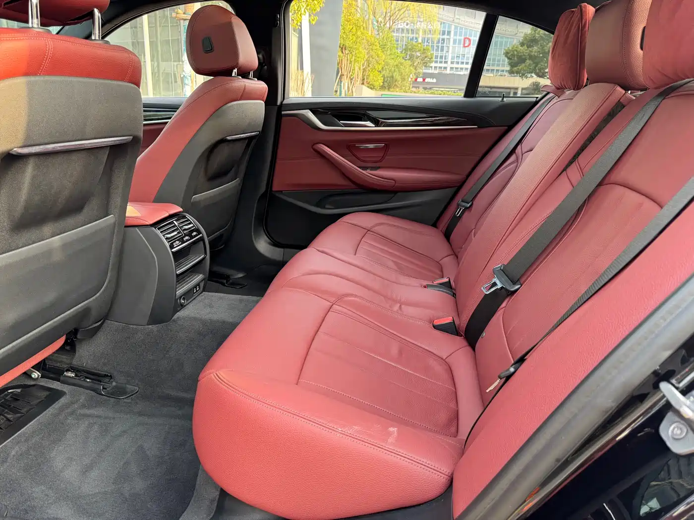 BMW 5 Series 2020 530Li Leading M Sport Package фото 18