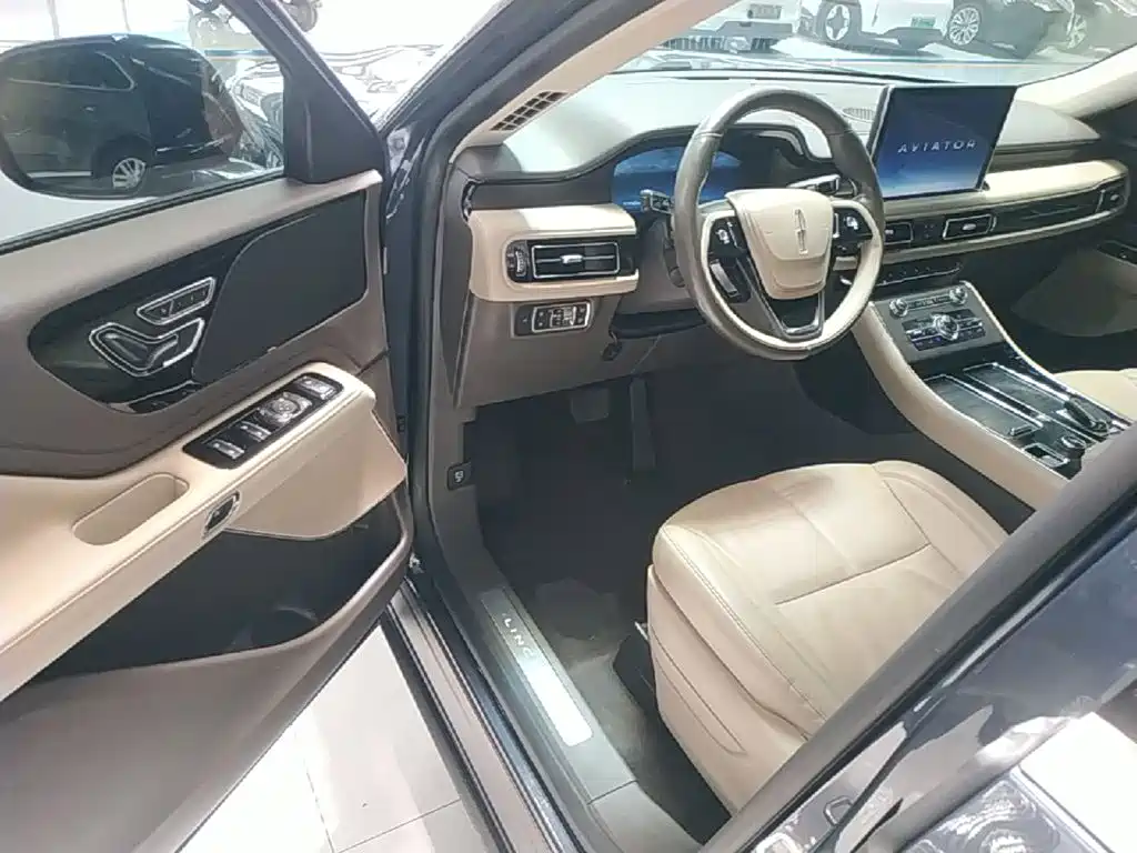 Lincoln Aviator 2020 2020 3.0T V6 4WD Premium Edition