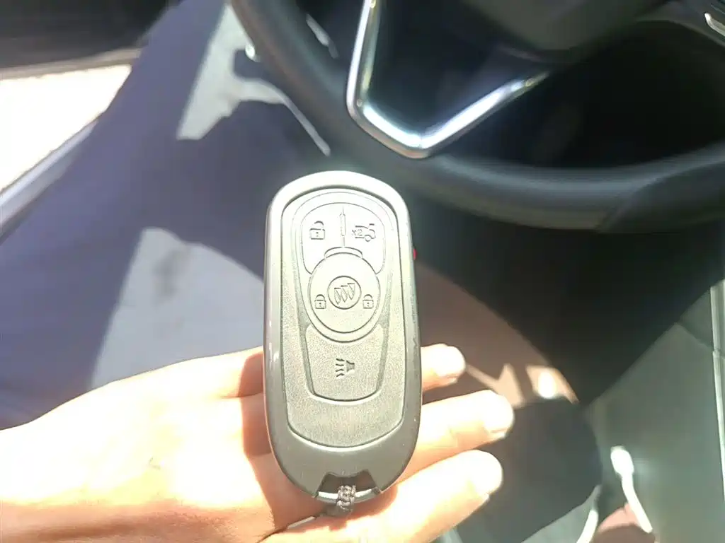 BUICK REGAL
