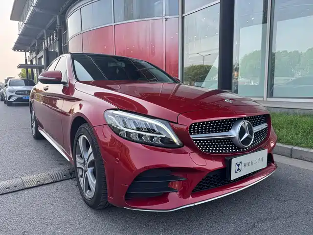Mercedes-Benz C-Class 2020 C 260 L Sport — фото 3
