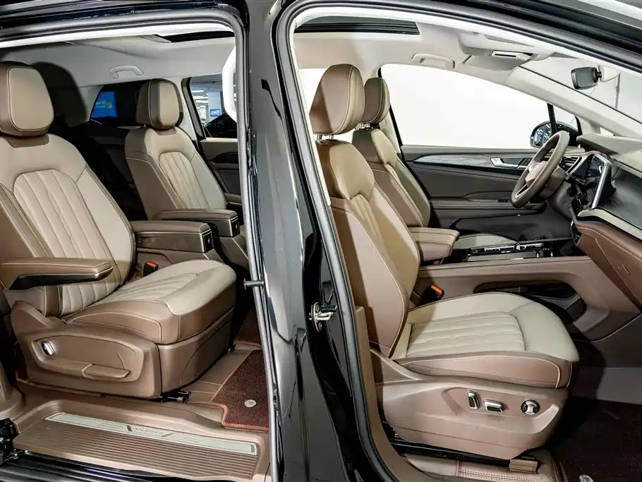 Volkswagen Viloran 2025 2024 380TSI Prestige Edition