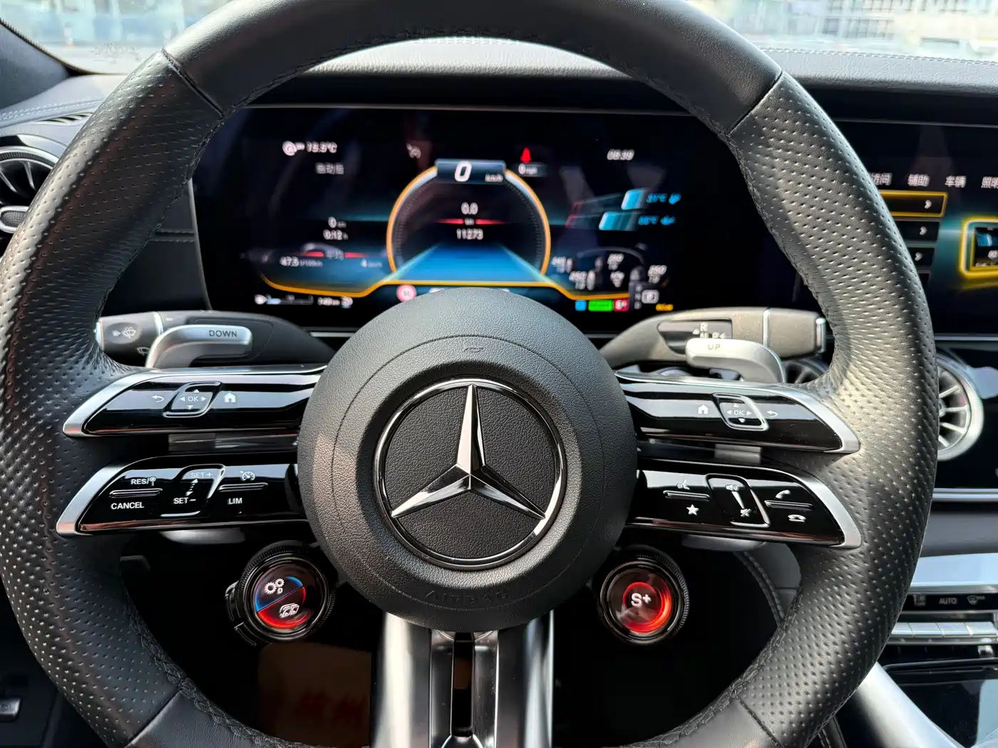 MERCEDES-BENZ AMG GT