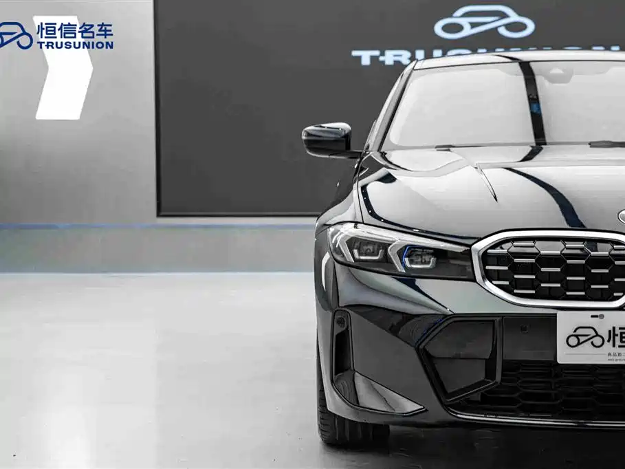 BMW 3 Series 2024 325i M Sport Package фото 8