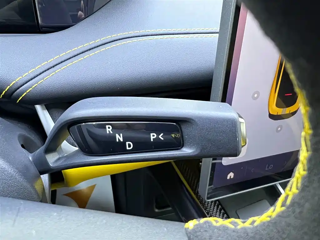 XIAOMI CAR XIAOMI SU7 ULTRA