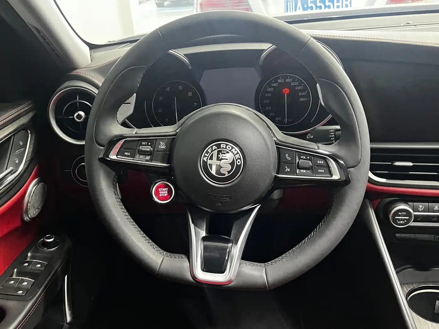 Alfa Romeo Giulia 2020 2020 2.0T 280HP VIRTU Limited Edition