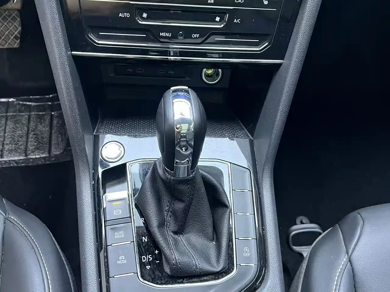 Volkswagen Tharu, миниатюра 10