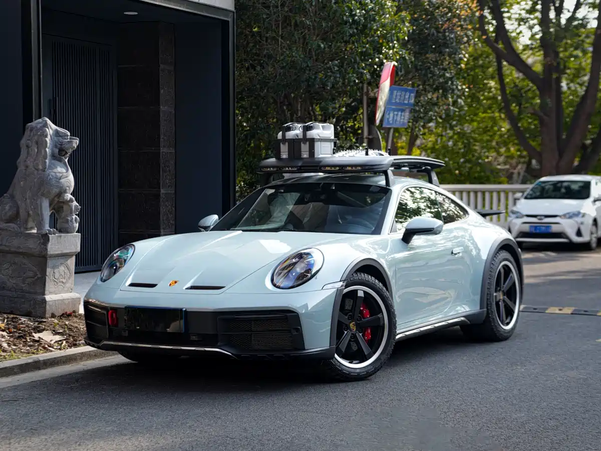 Porsche 911 2023 Dakar 3.0T