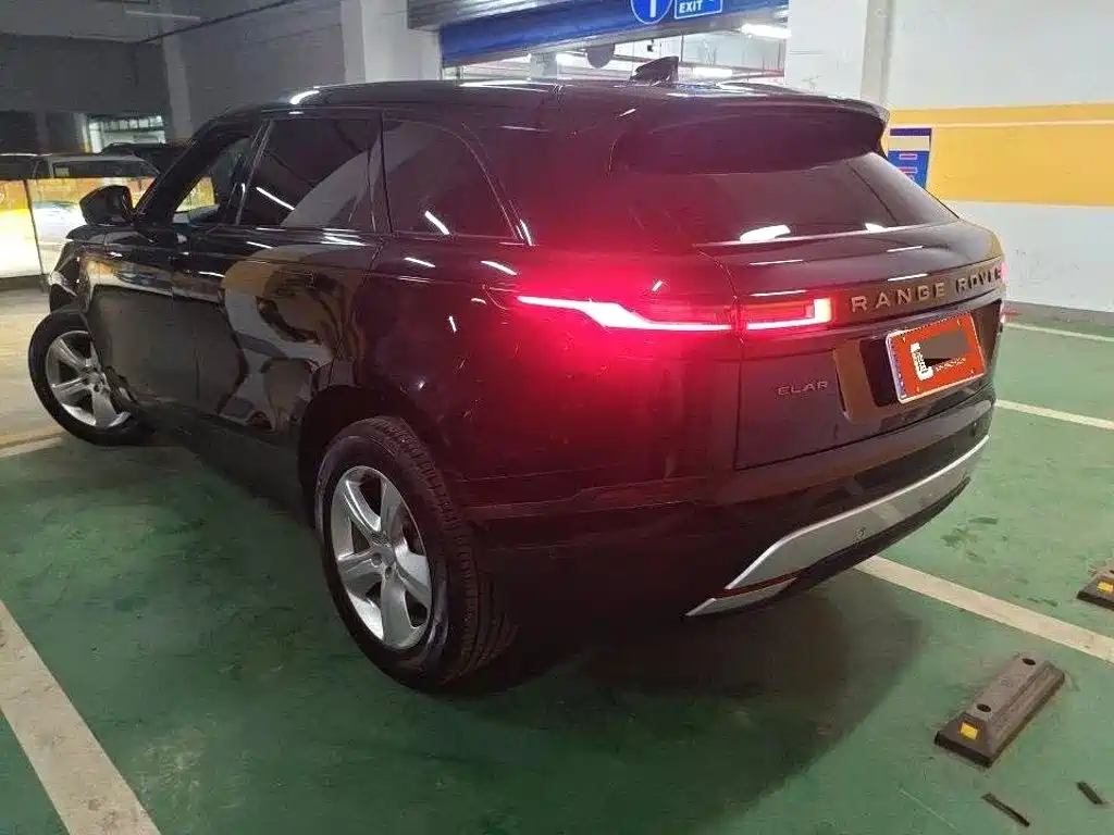 Фото 3 - Land Rover Range Rover Velar