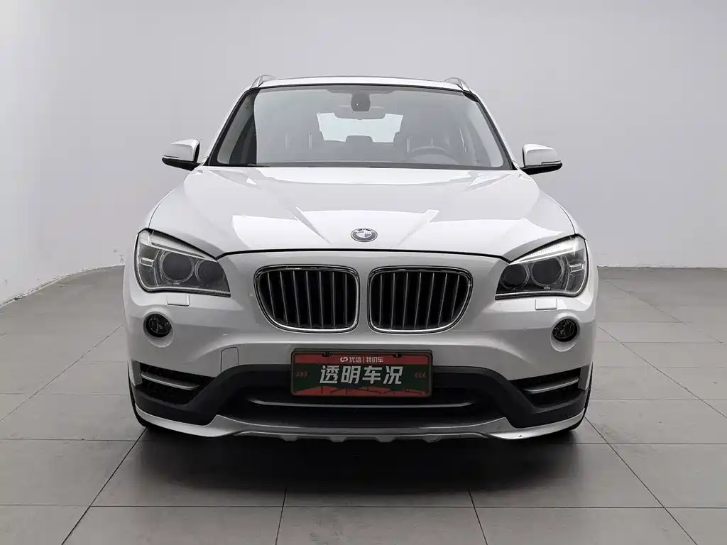 Фото 3 - BMW X1
