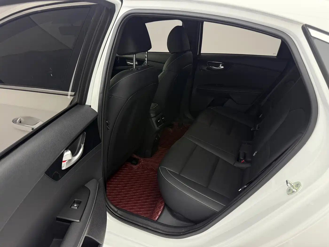 Kia K3 2024 2023 Model 1.5L CVT Luxury Edition