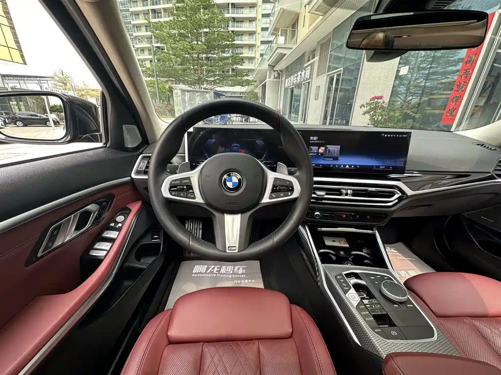 BMW 3 Series 2024 325Li M Sport Shadowline Package фото 17