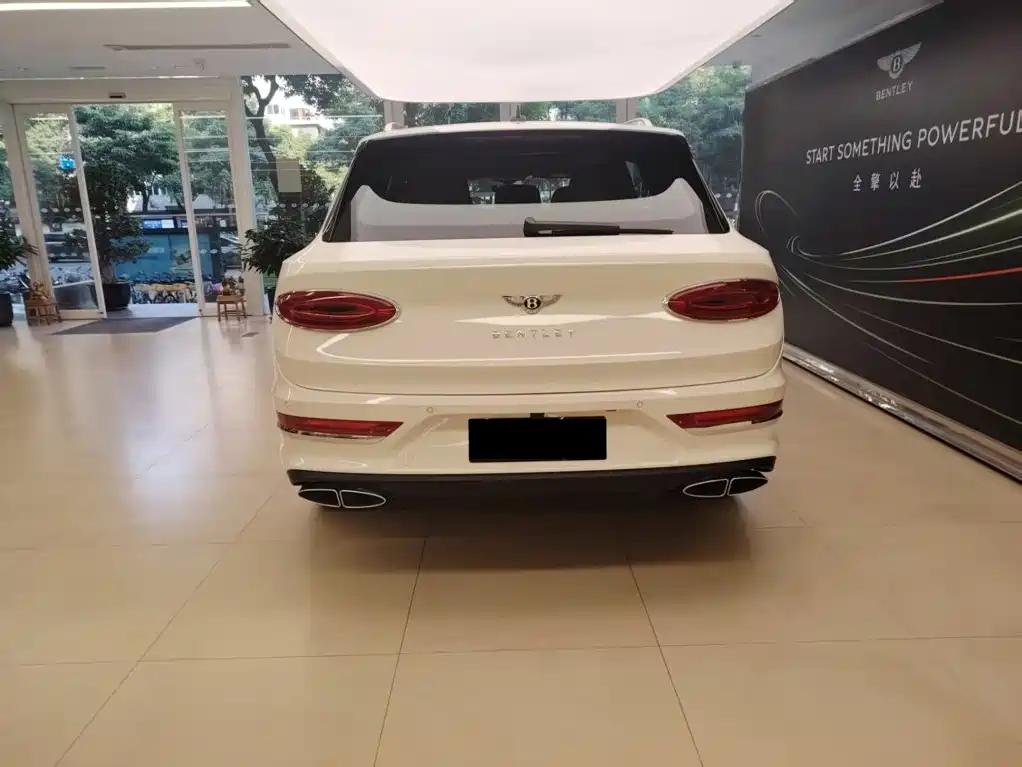 Bentley Bentayga 2026 2026 4.0T V8 Long Wheelbase Azure Edition