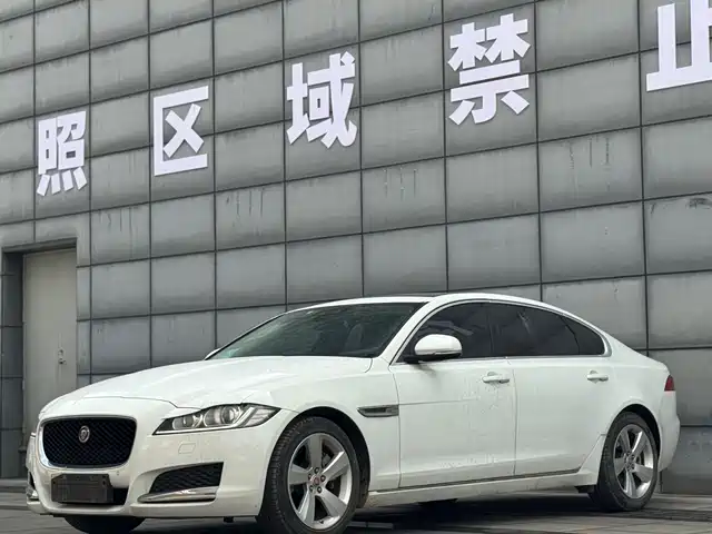 JAGUAR XFL