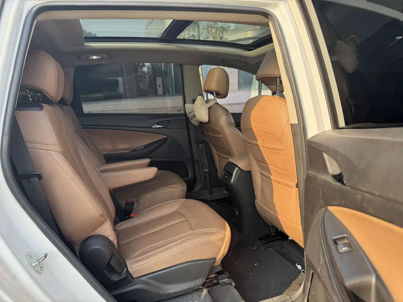 Buick GL6 2022 2021 323T Mild Hybrid Connected Luxury