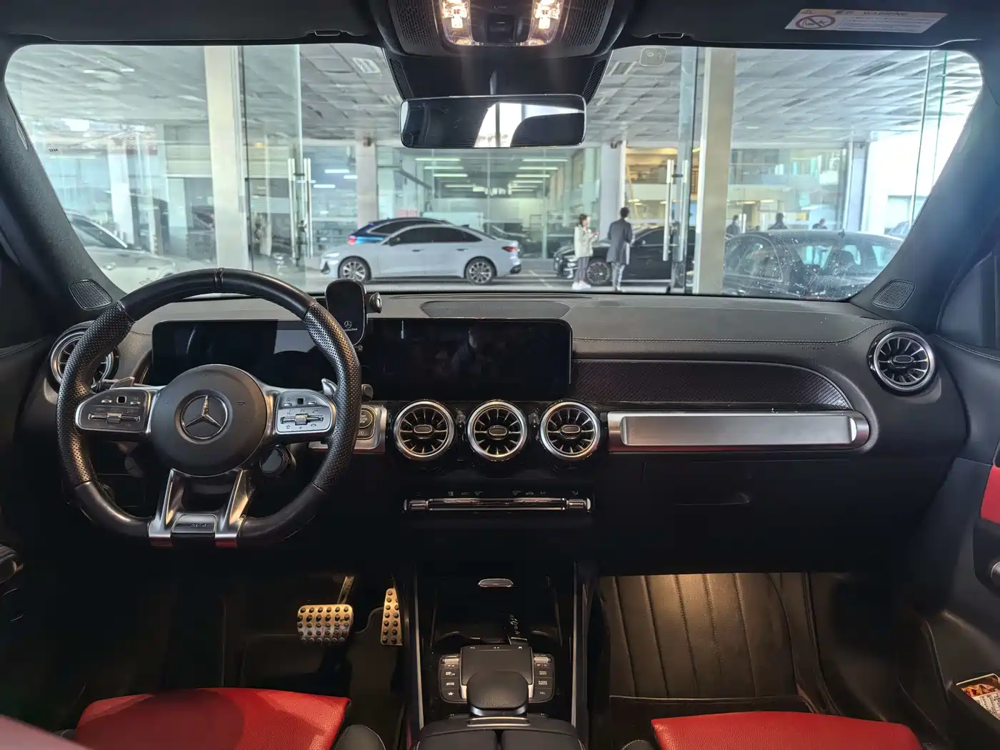 Mercedes-Benz GLB AMG 2021 Facelift AMG GLB 35 4MATIC фото 7