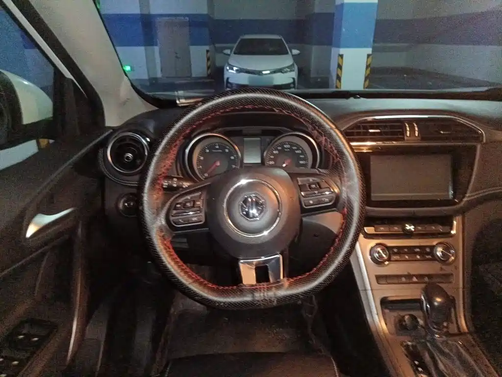 MG Roewe RX5 2017 2017 20T Automatic Luxury Edition