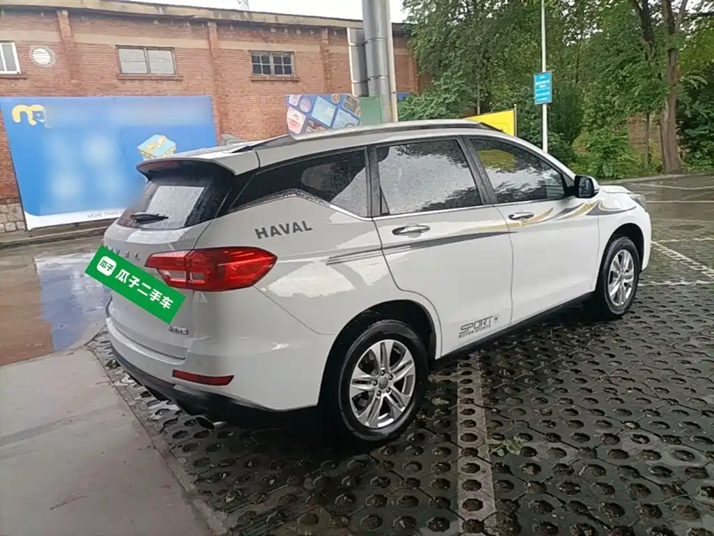 Фото 7 - Haval M6